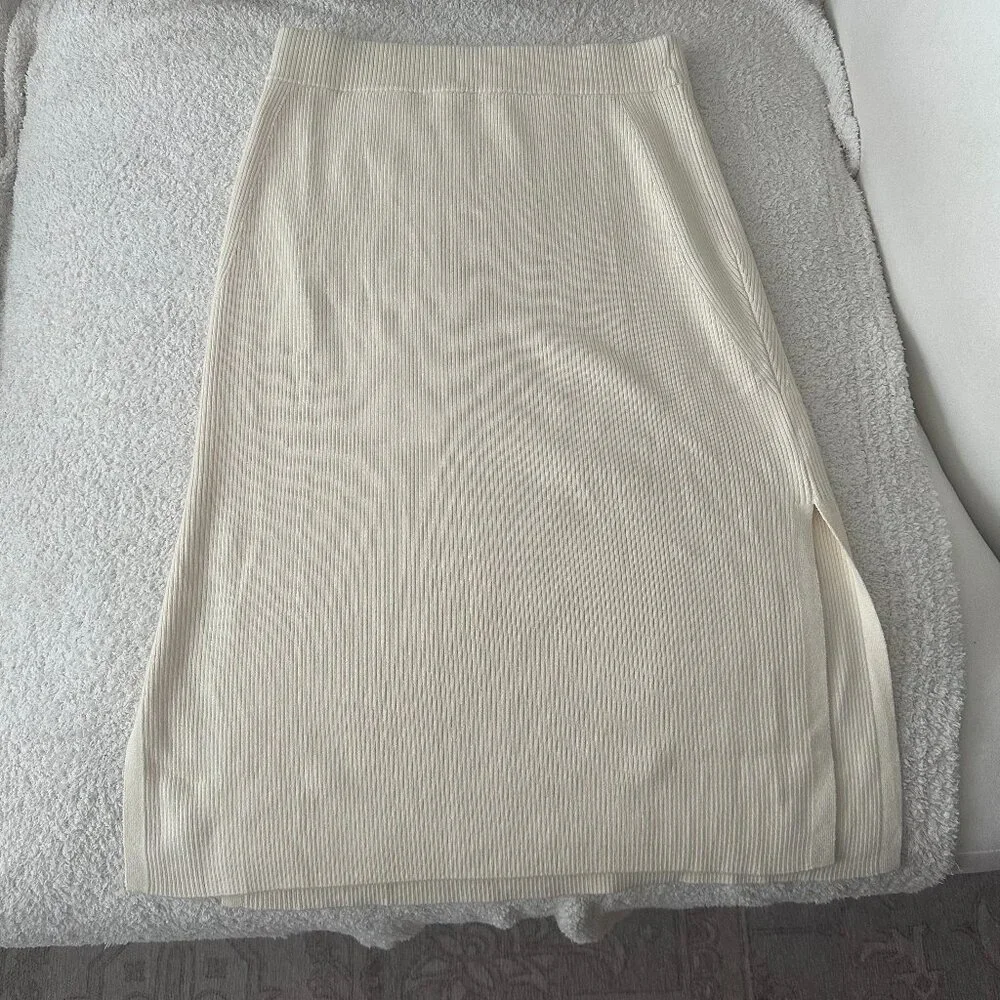 AYR The Curator Ribbed Knit Skirt Size Medium - Picture 4 of 5